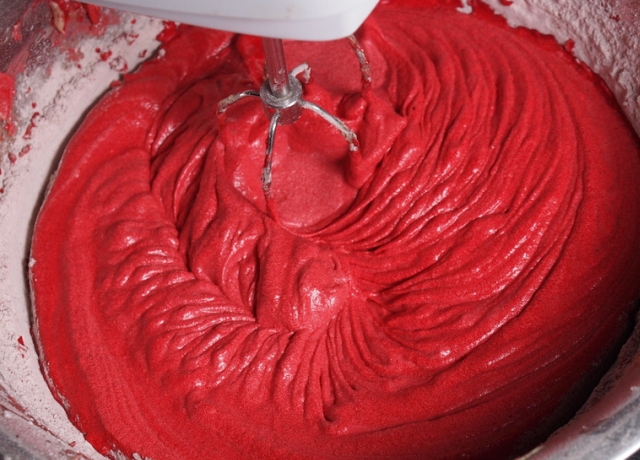 Vörös bársony (Red Velvet) süti