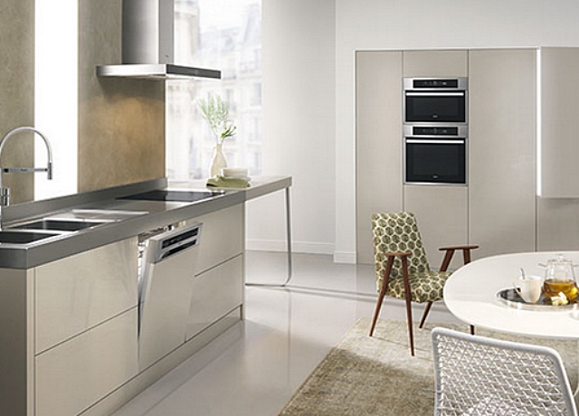 WHIRLPOOL 6. ÉRZÉK ABSOLUTE TERMÉKCSALÁD (x)