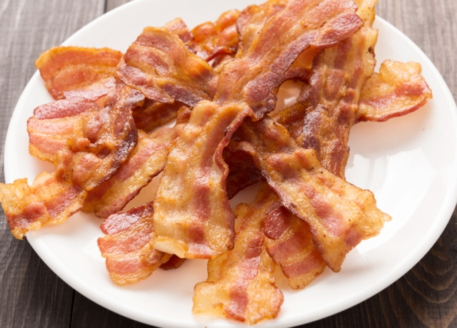 Így sütik a bacont a híres séfek