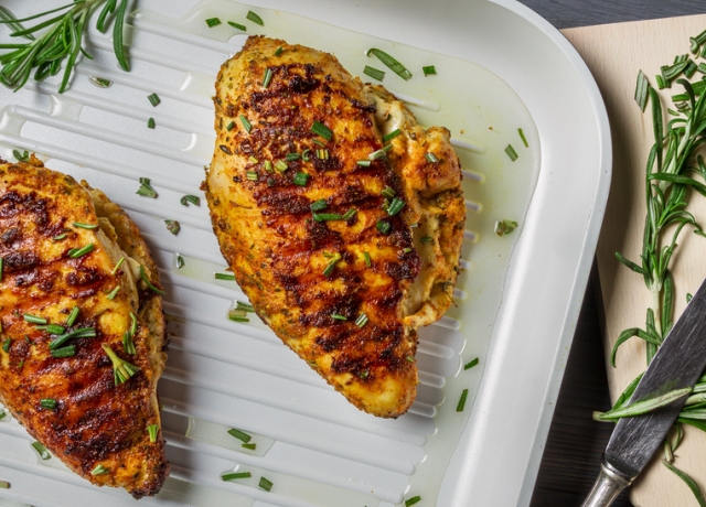 Friss fűszeres csirkemell Friss fűszeres csirkemell