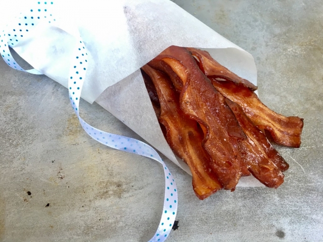 Az édes és a sós mennyei találkozása: juharsziruppal kandírozott bacon