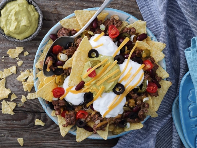 Ez a vendégváró snack tuti sikert jelent: nachos tál