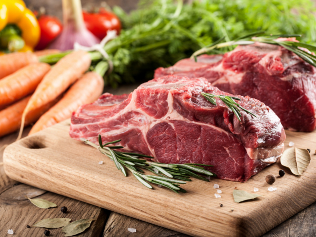 4 mód, hogy több fehérjét vigyünk be a húsokkal