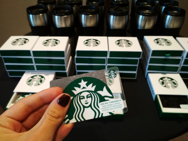 Új hűségkártya-programot indít a Starbucks