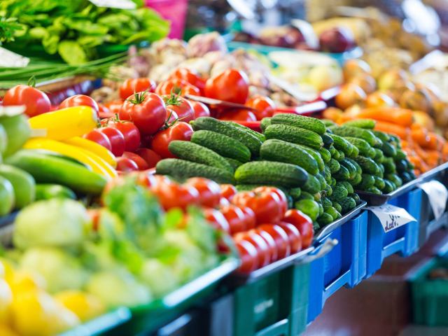 Vásárlás, feldolgozás, tárolás – ezekre figyeljünk, ha zöldség és gyümölcs kerül a kosarunkba