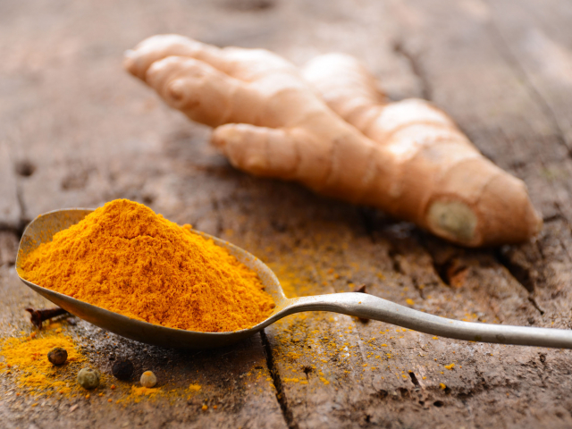 Kurkumával az egészségért – lássuk, mi mindenre jó a csodás aranysárga fűszer