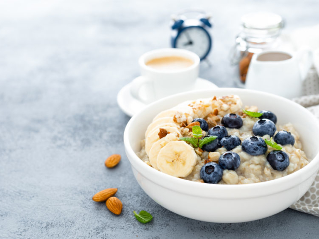5 okos ötlet, hogy reggelire több fehérjét fogyasszunk – tojás nélkül