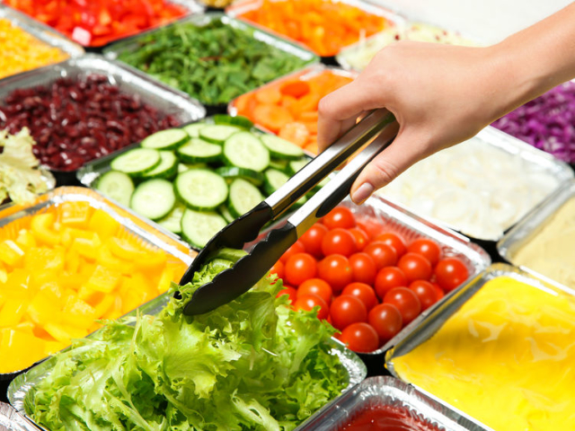 Hogyan lehet az „egészséges” saláta is hizlaló?