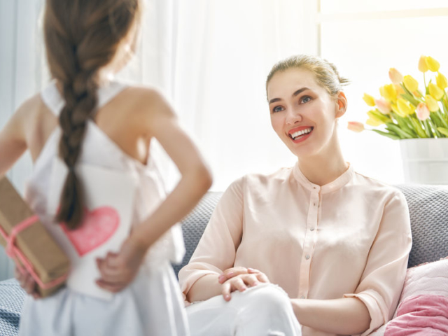 Mióta és hogyan ünneplik az anyák napját a nagyvilágban? Mióta és hogyan ünneplik az anyák napját a nagyvilágban?