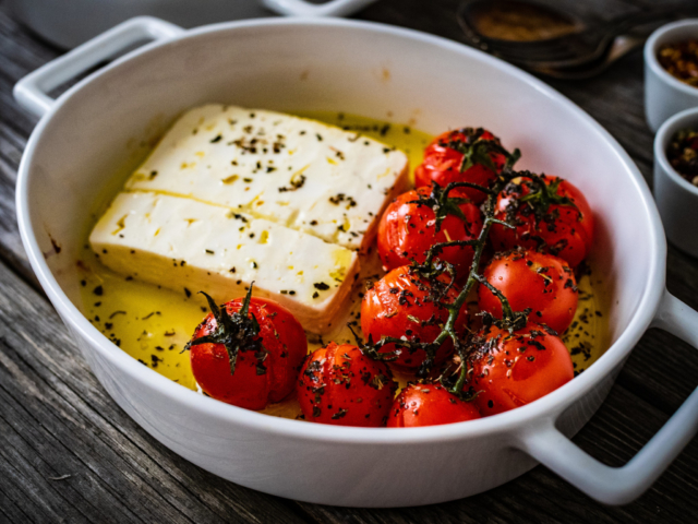 Fetás-paradicsomos tészta – Így készül a TikTok sztárreceptje