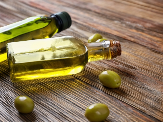 Miért zöld színűek általában az olívaolajos üvegek?