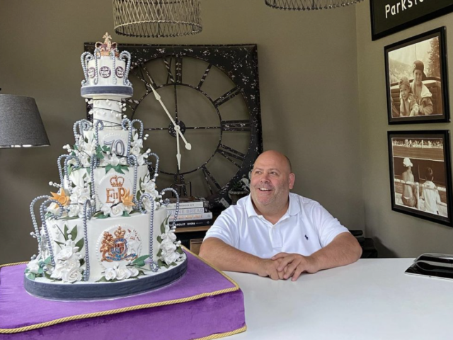 Ez a torta minden, ami II. Erzsébet: ezt lehet tudni a platina jubileum fő édességéről