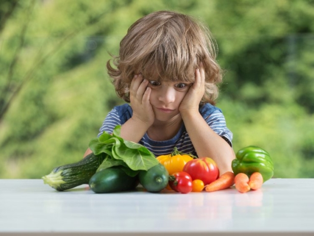 Kevés zöldséget eszik a gyerek? Gondold újra a kedvenc ételeit!
